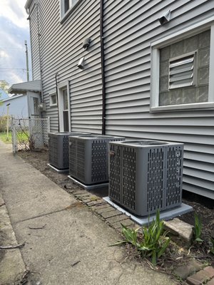 3 Flat Building with High Efficiency Systems Installed - Free estimates available 3 Flat Building with High Efficiency Systems Installed - Free estimates available