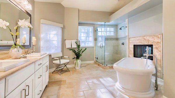 Bathroom Remodels - Bathroom remodeling is something we have been doing for many years. We take great pride in our ability to completely renovate your outdated bathroom with a completely custom bathroom re-finish. Call us to schedule a free consultation. Bathroom Remodels - Bathroom remodeling is something we have been doing for many years. We take great pride in our ability to completely renovate your outdated bathroom with a completely custom bathroom re-finish. Call us to schedule a free consultation.