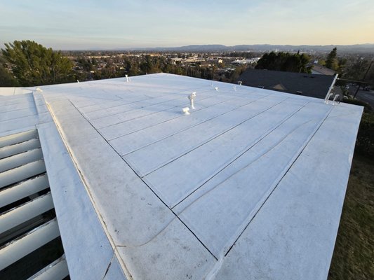 Flat Roof - This is a Flat roof we did for our customer.
