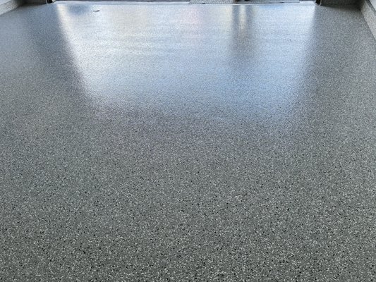 Tile Removal & Full-Flake Epoxy Garage Floor - Removed the existing tile, diamond-ground the concrete, and installed a durable full-flake epoxy system with non-yellowing polyaspartic clear coat—all completed in one day. Tile Removal & Full-Flake Epoxy Garage Floor - Removed the existing tile, diamond-ground the concrete, and installed a durable full-flake epoxy system with non-yellowing polyaspartic clear coat—all completed in one day.