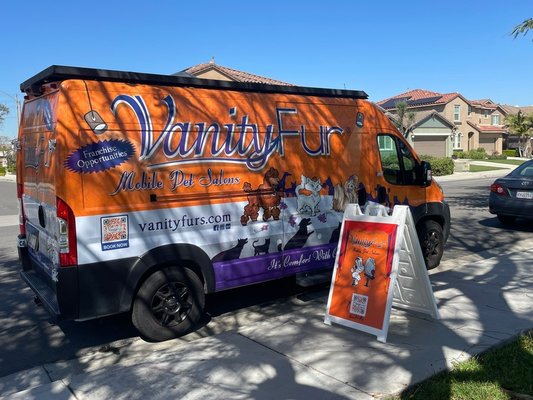 We are fully equipped to groom doggies of all ages, sizes, and kitties too - Our vehicles come to you to deliver safe and comfortable grooms for your furry family members and convenience for you.