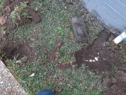septic tank  location - located a septic tank for a customer!