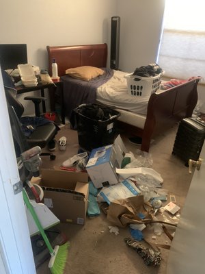 Deep Clean 🧽 - Super cluttered and unorganized.