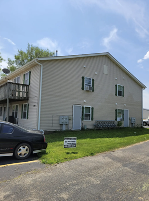 House Washing - With expertise in gutter cleaning and pressure washing, we ensure your home or business looks its best House Washing - With expertise in gutter cleaning and pressure washing, we ensure your home or business looks its best