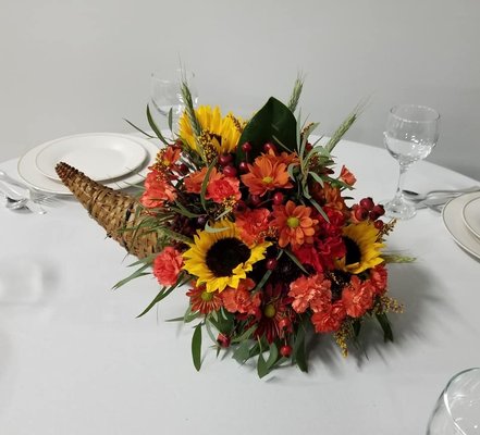 Seasonal Arrangements - Seasonal centerpieces are a must have for bringing seasonal cheer and a staple for holiday gatherings. FloretCo specializes in seasonal arrangements and centerpieces perfect for holidays such as Thanksgiving, Christmas, Easter and more! Seasonal Arrangements - Seasonal centerpieces are a must have for bringing seasonal cheer and a staple for holiday gatherings. FloretCo specializes in seasonal arrangements and centerpieces perfect for holidays such as Thanksgiving, Christmas, Easter and more!