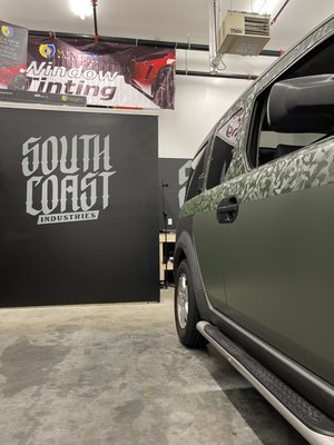 2003 Honda Element wrap - We received a call from a 71 year old woman from Hull who wanted to wrap her 20 year old Honda Element. Together we collaborated on a design and scheduled and instal date. We love the way this turned out for her!
2003 Honda Element
Full wrap from factory Sage green paint to Matte Military Green w/ Military Green Stealth holographic camo vinyl wrap 2003 Honda Element wrap - We received a call from a 71 year old woman from Hull who wanted to wrap her 20 year old Honda Element. Together we collaborated on a design and scheduled and instal date. We love the way this turned out for her!
2003 Honda Element
Full wrap from factory Sage green paint to Matte Military Green w/ Military Green Stealth holographic camo vinyl wrap