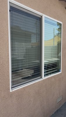 Exterior window cleaning - We gave this customer’s windows a complete cleaning from top to bottom. We removed and cleaned the screens, washed the glass, and thoroughly cleaned the frames, sills, and tracks, removing built-up dirt, dust, and debris. The windows were left clean, fresh, and looking like new. Exterior window cleaning - We gave this customer’s windows a complete cleaning from top to bottom. We removed and cleaned the screens, washed the glass, and thoroughly cleaned the frames, sills, and tracks, removing built-up dirt, dust, and debris. The windows were left clean, fresh, and looking like new.