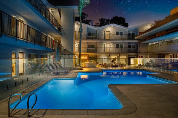 Luxury Apartment Complex - Luxury apartment complex