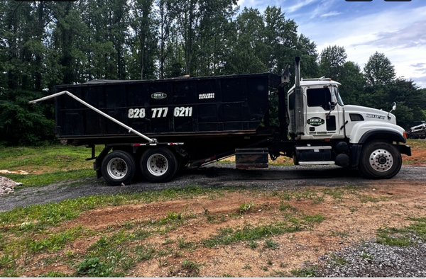 30yds Dumpster for rent - Have a big remodel, demolition projects
Call to rent a 30yds dumpster 30yds Dumpster for rent - Have a big remodel, demolition projects
Call to rent a 30yds dumpster