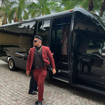 Miami Heat & Local Event Transport Service! - Let's go, Heat❗️❗️❗️ 🔥♨️🔥
Better book your car now to the @kaseyacenter because things about to get CRAZY in Miami...🤪♨️🤪🌴
Omg omg and the crowd goes wild❗️ Book your transportation early ~ we ALWAYS sell out fast for the DMB experience❗️
That "I'm a celebrity" feeling you get strutting out of a BPL vehicle.