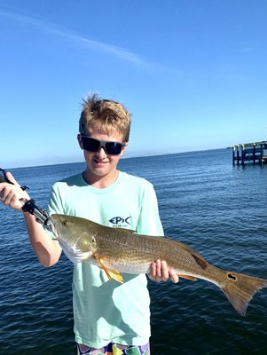 Anna Maria Island Inshore Fishing Charter - Sticking out into the mouth of the Tampa Bay, Anna Maria Island just screams fishing! The Palma Sola, Manatee River and Sarasota Bays are full of all of Florida’s favorite inshore fish. While Redfish and Spotted Seatrout are the mainstays of the fishing scene in Anna Maria Island, these next two are the stars. Tough-fighting like you wouldn’t believe, Snook and Tarpon are at the top of many anglers’ bucket lists, and are certainly top of the list wherever they appear.

More info
Always included: Ice cooler, drinking water, fishing bait, fishing rods & gear.

What to bring
First aid kit if necessary, seasonal clothing, sun protection, insect repellent, drinks, snacks, wallet.