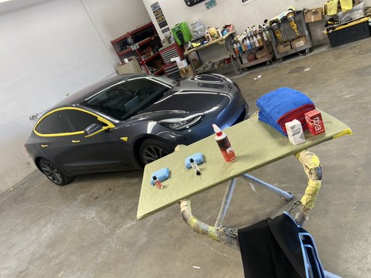 Ceramic Coating - Ceramic Coatings offer unbeatable gloss, swirl resistance, and contaminant and dirt repellency. Ultra durable, slick to the touch, chemically bonding inorganic layer of 9H optically clear ceramic.Unlike wax and organic polymers coatings ceramic coating can resist much higher and lower temperatures as low as -40° to as high as 250°C Ceramic Coating - Ceramic Coatings offer unbeatable gloss, swirl resistance, and contaminant and dirt repellency. Ultra durable, slick to the touch, chemically bonding inorganic layer of 9H optically clear ceramic.Unlike wax and organic polymers coatings ceramic coating can resist much higher and lower temperatures as low as -40° to as high as 250°C