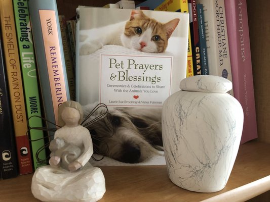 Celebration of Life / Funerals - Together let's create a special ritual and ceremony that honors the many sacred moments that happen along our unique journey in this life:
Celebrations of Life; Memorials; Blessings; - let's not forget a celebration of life for your Pet; Special Scattering Ceremonies and Dedications are all available. With special care and compassion, we can create a special ceremony for the loss of a person or pet in your life. Celebration of Life / Funerals - Together let's create a special ritual and ceremony that honors the many sacred moments that happen along our unique journey in this life:
Celebrations of Life; Memorials; Blessings; - let's not forget a celebration of life for your Pet; Special Scattering Ceremonies and Dedications are all available. With special care and compassion, we can create a special ceremony for the loss of a person or pet in your life.