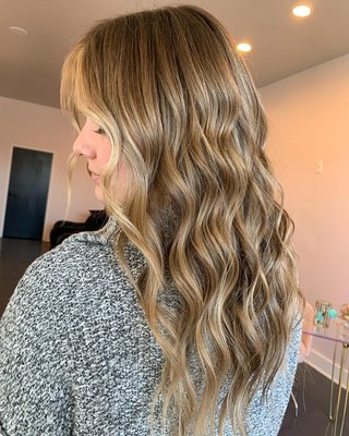 Balayage Services - We offer a wide range of different balayage techniques from dimensional blondes to dimensional brunettes,  and subtle or extreme transformations.