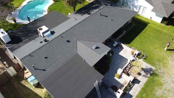 Shingle Roofing Project Woodland Hills - For this shingle roofing project, we used top-of-the-line shingles known for their durability and aesthetic appeal. Our team worked diligently to ensure a precise installation, paying close attention to every detail. From removing the old roof to laying down the new shingles, we made sure everything was done with the highest level of craftsmanship. The result? A stunning new roof that not only enhances the home’s curb appeal but also provides excellent protection against the elements. If you’re looking to upgrade your roof, Superstar Roofing Woodland Hills Company is here to help!