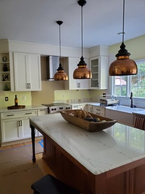Kitchen and Bathroom - Pictures of a finished kitchen remodel, and process of bathroom remodels Kitchen and Bathroom - Pictures of a finished kitchen remodel, and process of bathroom remodels