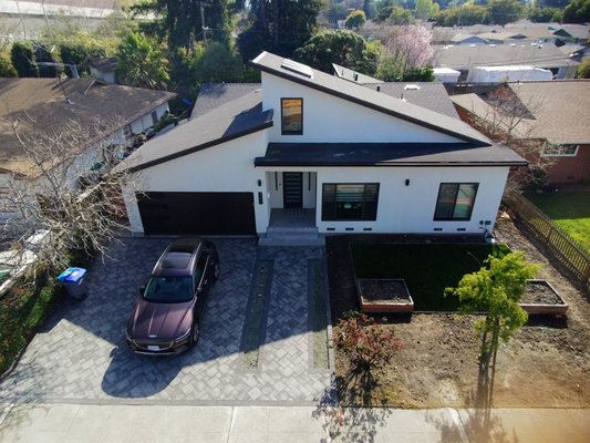 House addition and new layout - This house addition and new house layout was completed by us with no subcontractors. Pavers and front yard also done by us.
