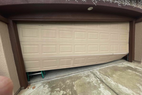 Pericles Drive - Rancho Cordova, CA - Stage 3 Crashed Door Repair - Repairing a stage 3 crashed garage door can be a complex and challenging task, but our team of skilled technicians was up to the challenge. We were able to quickly diagnose the issue and get to work on the repair. With years of experience and extensive training, we were able to successfully repair the door and get it back to working order. We understand the importance of a functioning garage door and are committed to providing top-quality repair services to all of our customers. We are proud of the work we do and are grateful for the opportunity to serve this customer.