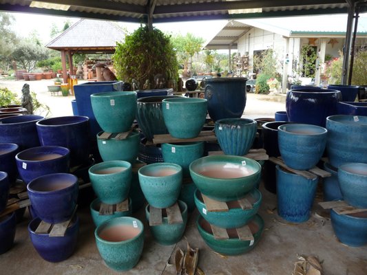 Garden Shop and Gift Shop - We have garden tools, pots, soil, fertilizers, and all your garden needs plus unique gifts .