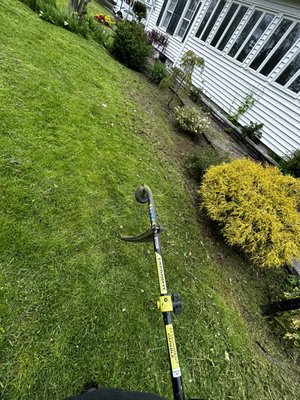 Landscape job in Fulton - We got a call from a now existing customer, they recently purchased a home with an overgrown flowerbed and landscape. They called us requesting services for a complete renovation of their landscape. This job only took 2 guys 2 days to complete with about 10 hrs of labor and 7yards of mulch we completely revamped this under managed property Landscape job in Fulton - We got a call from a now existing customer, they recently purchased a home with an overgrown flowerbed and landscape. They called us requesting services for a complete renovation of their landscape. This job only took 2 guys 2 days to complete with about 10 hrs of labor and 7yards of mulch we completely revamped this under managed property
