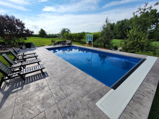 Fiberglass Pools - Create your dream outdoor living space! Fiberglass Pools - Create your dream outdoor living space!