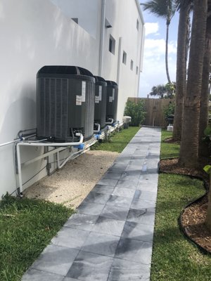HI-EFFICIENCY TRANE EQUIPMENT 20 SEERS - NEW CONSTRUCTION HOME IN BOYNTON BEACH. (13) NEW TRANE 20 SEERS EQUIPMENT. CUSTOMER SAVING ON ELECTRIC BILL .