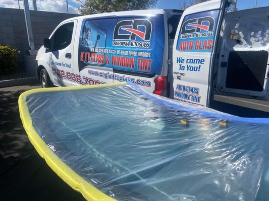 Windshield Replacement in las Vegas - power Windows Repair power lock sunroof Repair windshield Replacement 
Auto Glass Services in Las Vegas! Low Prices! Top Quality! 4 Locations. Call: 702-838-7002