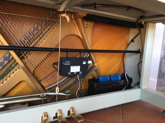 Dampp Chaser - Dampp Chaser’s humidity control systems keep your piano stable. Dampp Chaser - Dampp Chaser’s humidity control systems keep your piano stable.