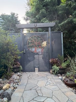 entrance to home with cat access at the bottom - we build this beautiful gate with two side panels for our client
access to his home from the back of his property with access for his cats at the bottom entrance to home with cat access at the bottom - we build this beautiful gate with two side panels for our client
access to his home from the back of his property with access for his cats at the bottom