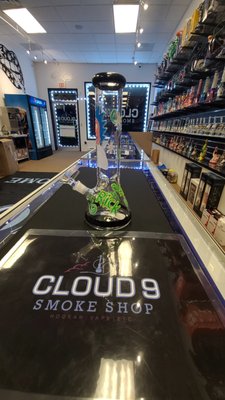Glow in the Dark Bong - this is a Glow in the dark rick and Morty Bong