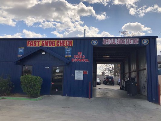 Fast Smog Check - Fast Smog Check has been proudly serving
the Bakersfield area for over 8 years, Stop by Today! Fast Smog Check - Fast Smog Check has been proudly serving
the Bakersfield area for over 8 years, Stop by Today!