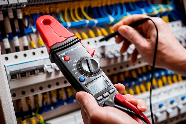 Commercial - As a skilled commercial electrician in San Antonio, TX, we’re qualified to handle all of your commercial electrical needs. At Jireh Electric, we understand the importance of keeping your business powered safely and efficiently. With our electrical contractors by your side, you’ll get all of your electrical needs handled by our team. As a full-service electrical company, we build trust and communication between ourselves and our customers.
By partnering with our commercial electricians, you can upgrade your business’ functionality and profitability. We’re the ideal choice to perform all your commercial electrical needs.
Over time, we’ve shown capability of handling installations, replacements, and repairs for:
Interior and Exterior Lighting
Wiring
Light Switches
Electrical Panels
Circuit Breakers
LED Lighting
Circuiting for Equipment and Machinery
Fuse and Breakers
AC Circuiting
Ballast Replacement
Emergency Exit Lighting
Tenant Build-Outs
3 Phase Breaker Panels Commercial - As a skilled commercial electrician in San Antonio, TX, we’re qualified to handle all of your commercial electrical needs. At Jireh Electric, we understand the importance of keeping your business powered safely and efficiently. With our electrical contractors by your side, you’ll get all of your electrical needs handled by our team. As a full-service electrical company, we build trust and communication between ourselves and our customers.
By partnering with our commercial electricians, you can upgrade your business’ functionality and profitability. We’re the ideal choice to perform all your commercial electrical needs.
Over time, we’ve shown capability of handling installations, replacements, and repairs for:
Interior and Exterior Lighting
Wiring
Light Switches
Electrical Panels
Circuit Breakers
LED Lighting
Circuiting for Equipment and Machinery
Fuse and Breakers
AC Circuiting
Ballast Replacement
Emergency Exit Lighting
Tenant Build-Outs
3 Phase Breaker Panels