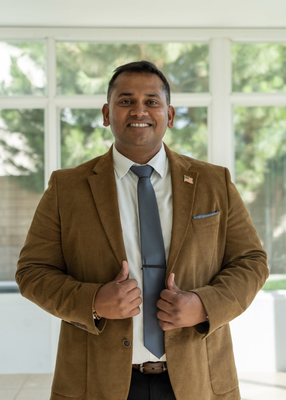 Meet Sunny Singh! - Sunny has bought and sold homes in the area for the last couple of years. Familiar with all levels of buildings, homes, and designs. He has a well-deserved reputation in real estate.
Honest, professional relationships are hallmarks of your experience with Sunny and his relationship opens doors for his clients anywhere. Give him a call today to reach your real estate goals with ease.