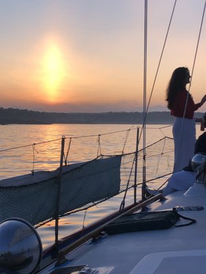 Sunset Cruise - What a view to have when you are on the water. Nature can boost creativity and improve your mood. Watching the sunset and sunrise includes benefits such as: Reduced Stress: Sunset Cruise - What a view to have when you are on the water. Nature can boost creativity and improve your mood. Watching the sunset and sunrise includes benefits such as: Reduced Stress:
