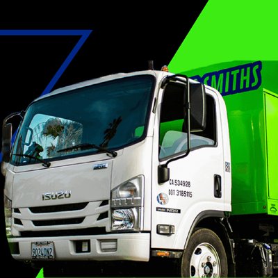 Commercial Junk Removal - We clean out warehouses, commercial spaces, and more! Commercial Junk Removal - We clean out warehouses, commercial spaces, and more!