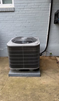 Crossover Heat Pump Installation - As a dedicated HVAC professional, I don't just install units for customers—I live the upgrade. Demonstrating my commitment to sustainable and efficient home heating, I transformed my own setup from a 92% gas furnace system to a state-of-the-art Carrier Crossover Heat Pump. This personal investment not only heightens my home's energy efficiency but also aligns with the eco-friendly solutions I advocate for and provide to my clients. Embracing this technology firsthand, I secured a $2000 tax credit, underscoring the tangible benefits of upgrading to a greener system. Trust in a service that not only installs but also wholeheartedly believes in and benefits from the systems we offer. Crossover Heat Pump Installation - As a dedicated HVAC professional, I don't just install units for customers—I live the upgrade. Demonstrating my commitment to sustainable and efficient home heating, I transformed my own setup from a 92% gas furnace system to a state-of-the-art Carrier Crossover Heat Pump. This personal investment not only heightens my home's energy efficiency but also aligns with the eco-friendly solutions I advocate for and provide to my clients. Embracing this technology firsthand, I secured a $2000 tax credit, underscoring the tangible benefits of upgrading to a greener system. Trust in a service that not only installs but also wholeheartedly believes in and benefits from the systems we offer.