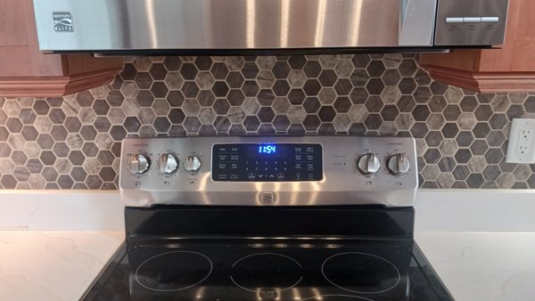 Kitchen backsplash - We installed new backsplash wall tile Kitchen backsplash - We installed new backsplash wall tile