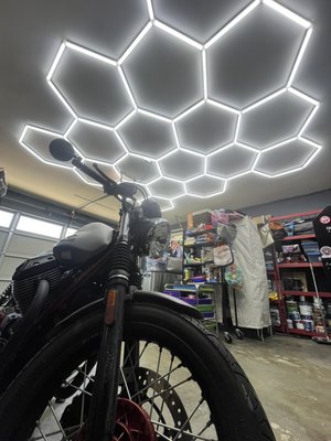 Honeycomb Lighting - Another clean lighting upgrade completed by NewLight Electrical Services.

We installed custom honeycomb LED lighting to completely transform this space, giving it a modern look with bright, even illumination. These lights are perfect for garages, workshops, gyms, showrooms, and commercial spaces where both appearance and visibility matter.

Thinking about upgrading your lighting? We offer professional installation and can help design a layout that fits your space.

📞 (323) 388-3733
🌐 newlightelectrical.com