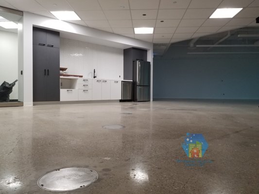 Commercial/office cleaning - We have 10+ years of experience in commercial and post construction cleaning .