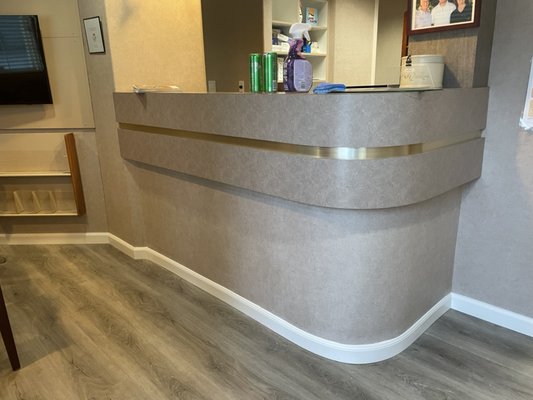 Dr. Yee Dental Office - This LVP flooring was done in Dr. Yee dental office in Sunnyvale. Approximately 1600 sq ft. We finished it within 8 days. Dr. Yee Dental Office - This LVP flooring was done in Dr. Yee dental office in Sunnyvale. Approximately 1600 sq ft. We finished it within 8 days.