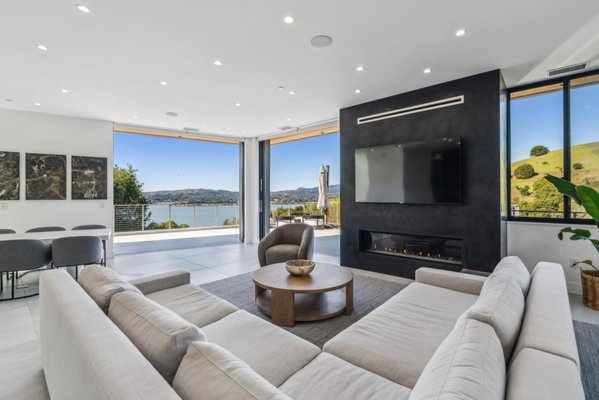 Tiburon Hills – Custom 4-Story Home - At El Molino Drywall, we believe in “Your vision, our finish.” This stunning 4-story custom home in Tiburon Hills was completed with a Level 5 smooth finish—the highest standard in drywall craftsmanship. Every wall and ceiling was perfected to provide seamless, paint-ready surfaces that elevate the home’s modern design.
We know one of the biggest frustrations clients face is working with inconsistent contractors who don’t show up or disrupt project timelines. That’s why we pride ourselves on reliability, clear communication, and delivering exactly what we promise—on time.
Here’s what the homeowner had to say:
“⭐️⭐️⭐️⭐️⭐️ Sergio Raygoza and El Molino Drywall did an excellent job on my home. I highly recommend them for your drywall work.”
From start to finish, this project reflects the precision, professionalism, and trust El Molino Drywall brings to every high-end build. Tiburon Hills – Custom 4-Story Home - At El Molino Drywall, we believe in “Your vision, our finish.” This stunning 4-story custom home in Tiburon Hills was completed with a Level 5 smooth finish—the highest standard in drywall craftsmanship. Every wall and ceiling was perfected to provide seamless, paint-ready surfaces that elevate the home’s modern design.
We know one of the biggest frustrations clients face is working with inconsistent contractors who don’t show up or disrupt project timelines. That’s why we pride ourselves on reliability, clear communication, and delivering exactly what we promise—on time.
Here’s what the homeowner had to say:
“⭐️⭐️⭐️⭐️⭐️ Sergio Raygoza and El Molino Drywall did an excellent job on my home. I highly recommend them for your drywall work.”
From start to finish, this project reflects the precision, professionalism, and trust El Molino Drywall brings to every high-end build.