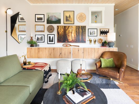 PNW Home - As the interior designer for this project, Jacob wanted to give it a Pacific Northwest vibe, mixed with modern and timeless pieces to complete the look. 

"Your home is your sanctuary"