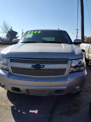 2008 Chevy Suburban - 2007 Chevy Suburban
239,656 Miles
Cash 7,500 2008 Chevy Suburban - 2007 Chevy Suburban
239,656 Miles
Cash 7,500