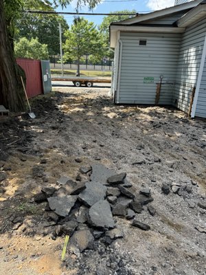 Commercial Parking lot - For this commercial property, old asphalt was removed to install Drainage system and new asphalt installation. Commercial Parking lot - For this commercial property, old asphalt was removed to install Drainage system and new asphalt installation.