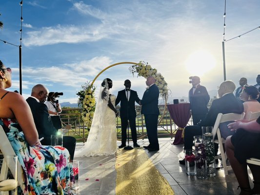 Canyon Gate Country Club Weddings - Learn about weddings filmed at Canyon Gate Country Club by Memory Lane Video. Canyon Gate Country Club Weddings - Learn about weddings filmed at Canyon Gate Country Club by Memory Lane Video.