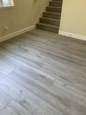 Coretec - Grande - Vista Oak - This is one of the jobs that our crew did in Rocklin, CA
Material: Coretec - Grande Collection - Vista Oak