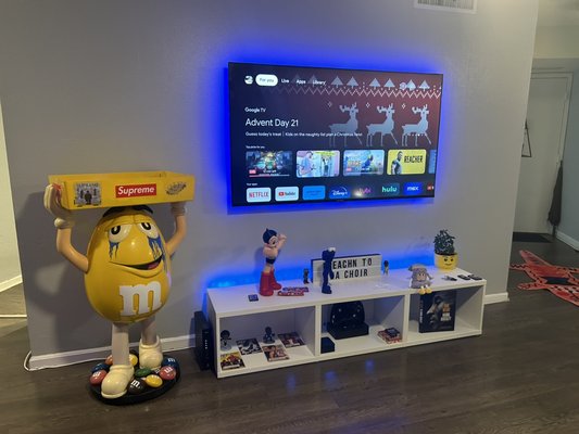 Tv installation, electrical outlet installation and led light - 65 installation with led lights and wires concealment
