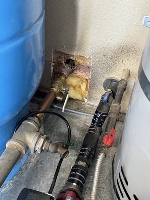 Plumbing Repipe Drywall Repair - (2) Plumbing repipe repairs for one of our clients in Atwater (Merced), CA! Complete with Orangpeel spray texture, and paint to match. ✅ 👷🏼♂️ Plumbing Repipe Drywall Repair - (2) Plumbing repipe repairs for one of our clients in Atwater (Merced), CA! Complete with Orangpeel spray texture, and paint to match. ✅ 👷🏼♂️