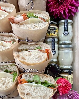 Plan Ride Snacks - We created a custom sandwich board, mini charcuterie boxes and a cookie board for The Courtesy AutoGroup for their big Napa Wine Tasting extravaganza! The plane ride snacks were a bit HIT! Plan Ride Snacks - We created a custom sandwich board, mini charcuterie boxes and a cookie board for The Courtesy AutoGroup for their big Napa Wine Tasting extravaganza! The plane ride snacks were a bit HIT!