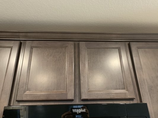 Installation Kitchen hardware - Handles/Knobs on drawers/cabinets Installation Kitchen hardware - Handles/Knobs on drawers/cabinets